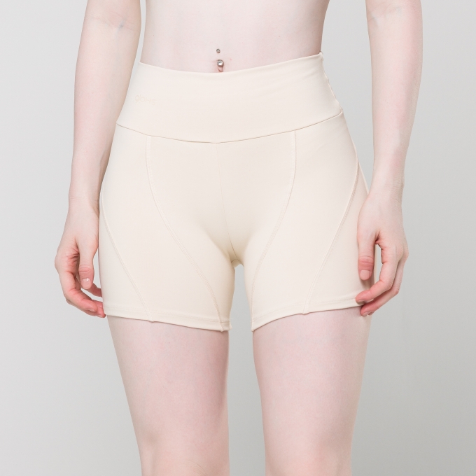 Short Oxy Off White com Recortes