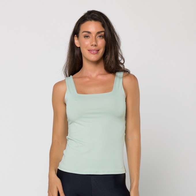 Regata Basic Verde Aloe