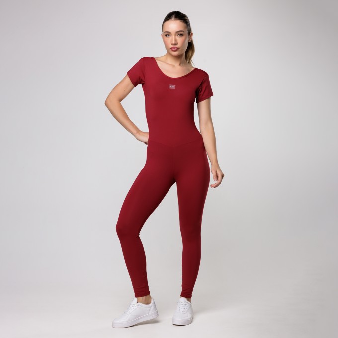 Macacão Fitness Vermelho Cherry com Manga