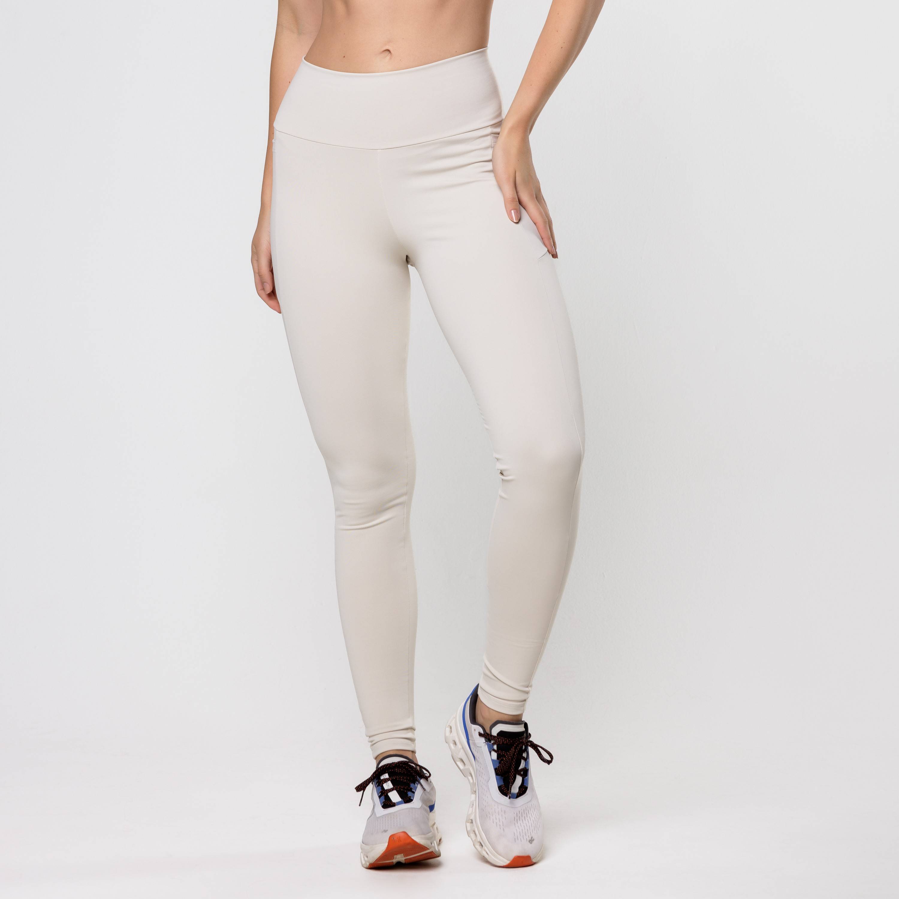 Calça Legging UP Off White com Bolso Glows Fitness