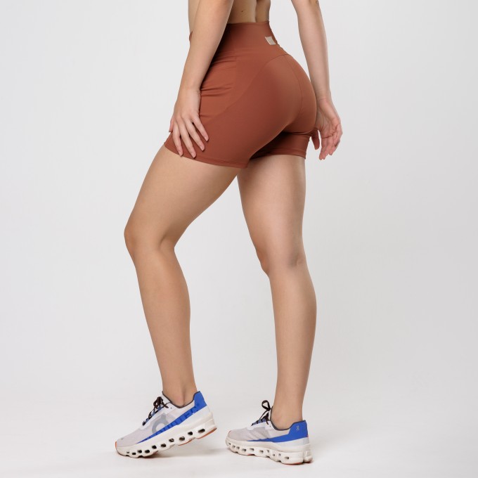 Short Fitness UP Marrom com Bolso