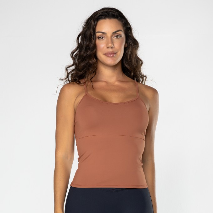 Camiseta Gaia Marrom