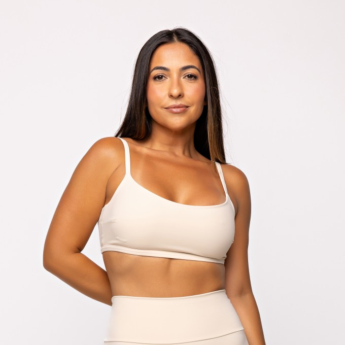 Top Flex Off White com Alças Reguláveis