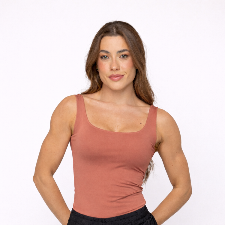 Camiseta Básica Alça Larga Bronze