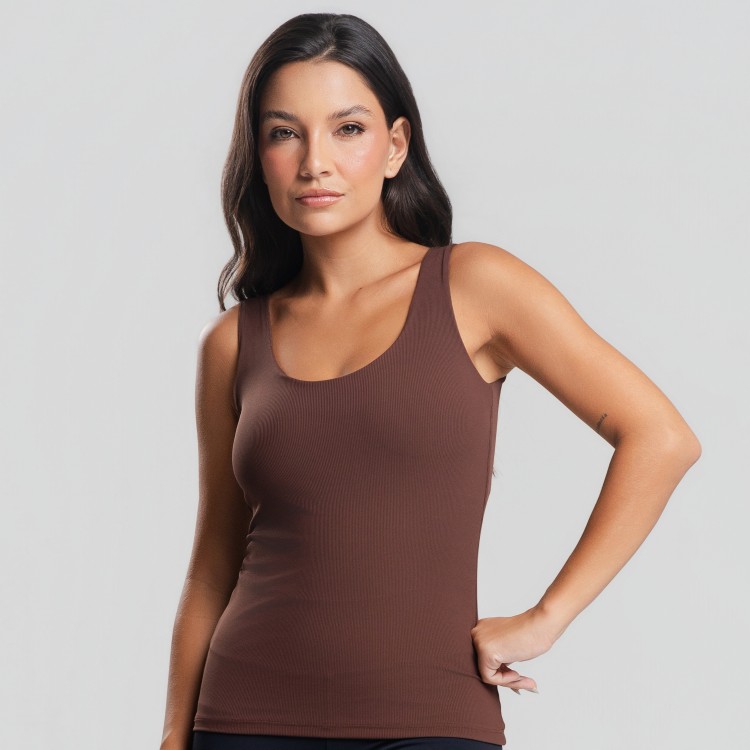 Camiseta Básica Alça Larga Marrom Canelada